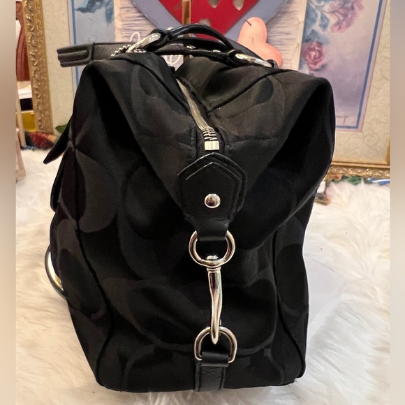 Coach Handbag - Picture 6 of 13